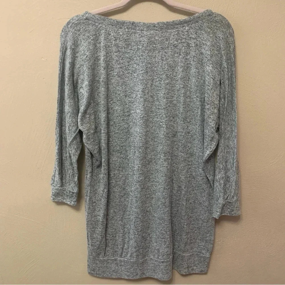 Hippie Rose Sweater - Picture 7 of 7